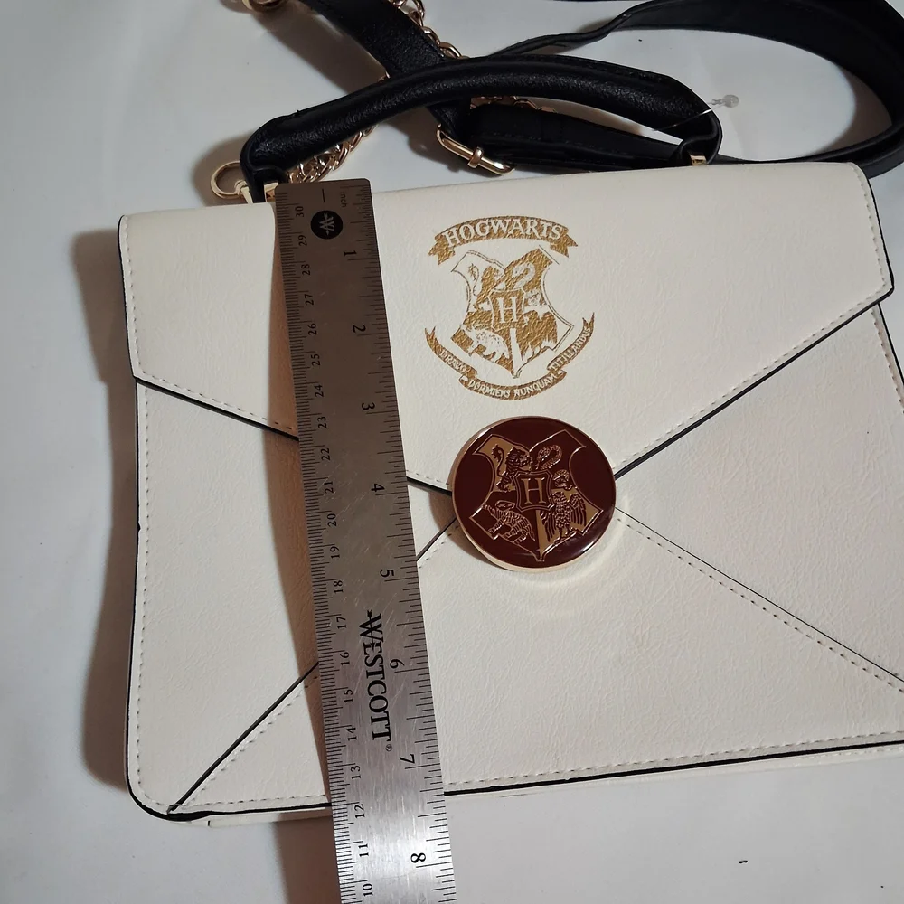 Harry Potter Hogwarts Letter Crossbody‎ Bag Cream Envelope Style Chain Strap